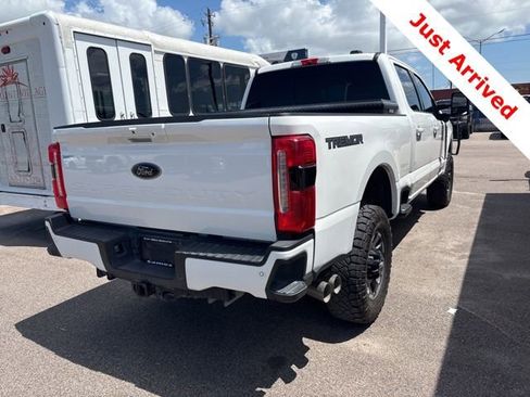 Used 2023 Ford F250 Lariat w/ Lariat Ultimate Package AWD/4WD image 11