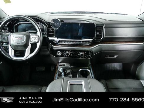 Used 2022 GMC Sierra 1500 SLT w/ SLT Convenience Package image 22