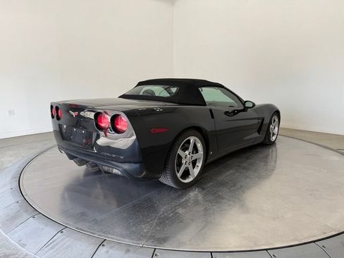 Used 2007 Chevrolet Corvette Convertible w/ Preferred Equipment Group RWD image 7