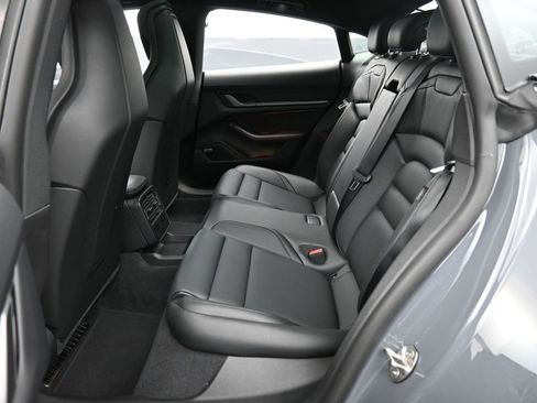 New 2026 Porsche Taycan image 25