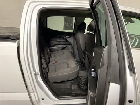 Used 2015 GMC Canyon SLE AWD/4WD image 33