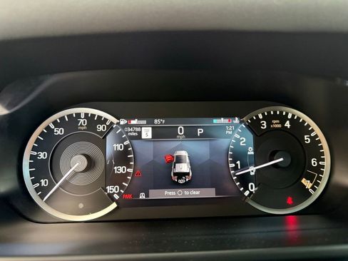 Certified 2023 Land Rover Defender 110 S AWD/4WD image 36
