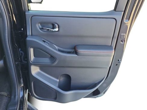 New 2025 Nissan Frontier PRO-4X w/ Pro Premium Package image 20