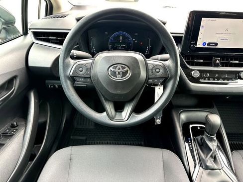 Certified 2026 Toyota Corolla LE FWD image 20