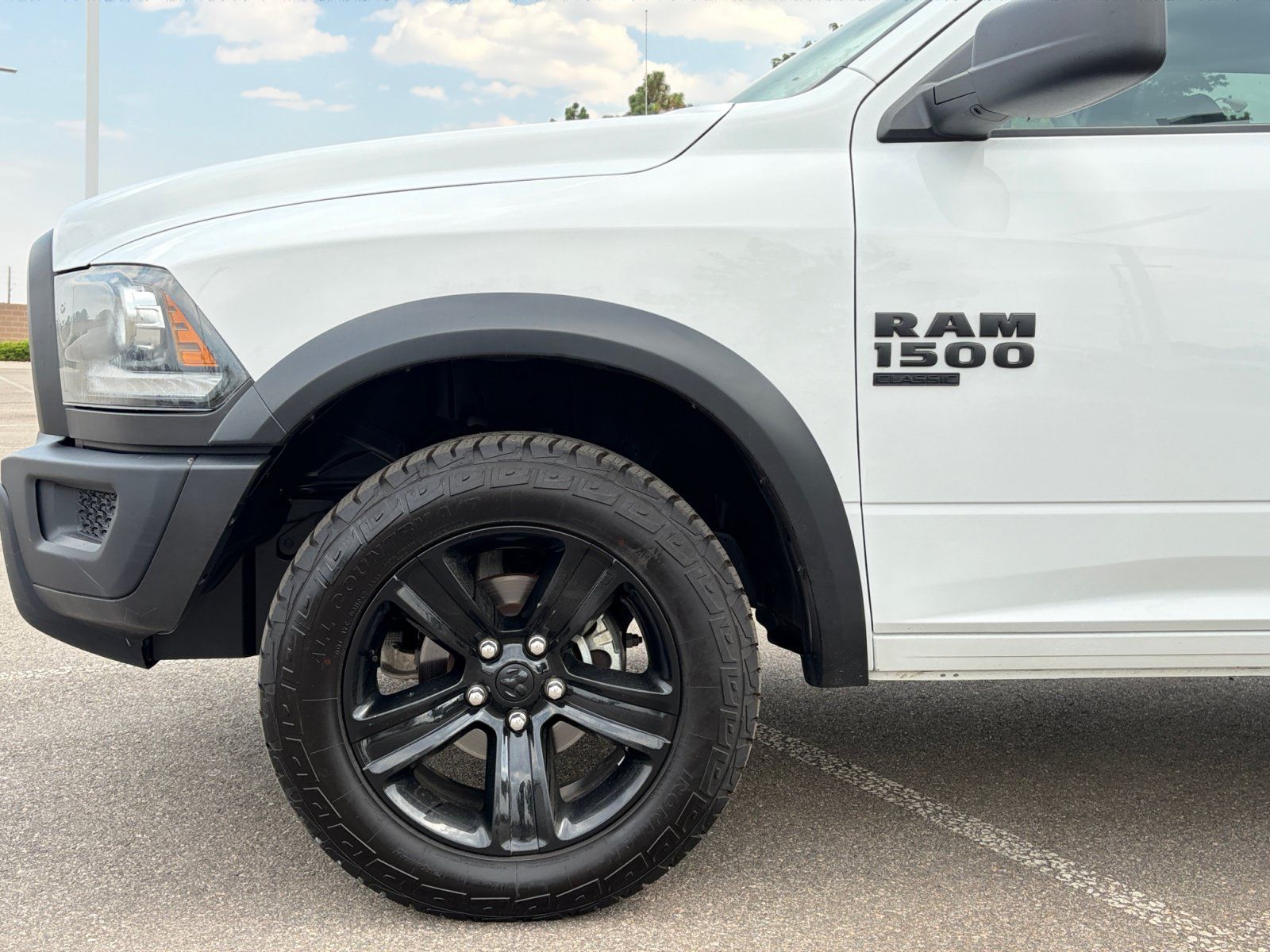 Used 2024 RAM 1500 Warlock AWD/4WD image 11