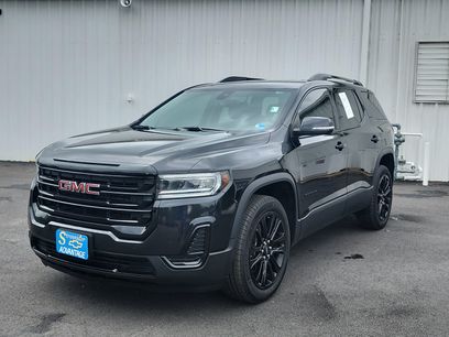 Used 2023 GMC Acadia SLE w/ Driver Convenience Package