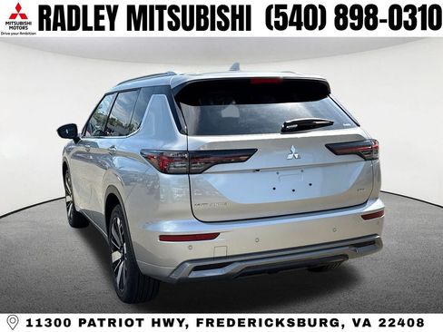 New 2026 Mitsubishi Outlander SEL image 18