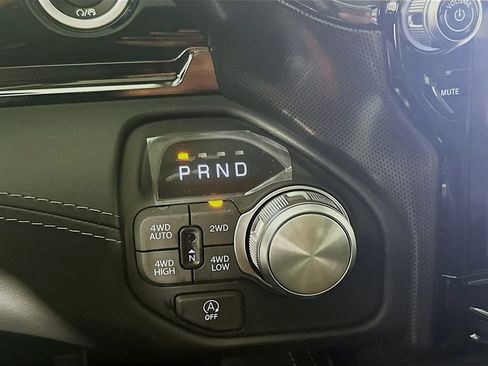 New 2026 RAM 1500 Limited image 12