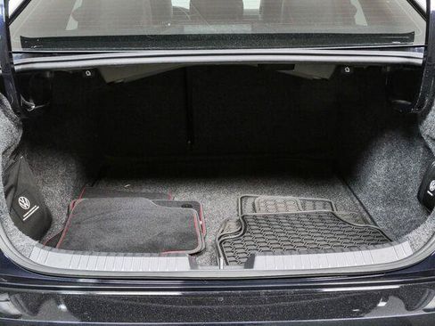 Used 2022 Volkswagen Jetta GLI Autobahn FWD image 34