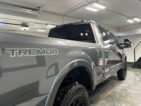 Used 2022 Ford F350 Lariat w/ Tremor Off-Road Package image 10