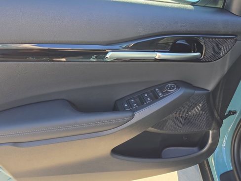 New 2026 Kia Seltos EX FWD image 17