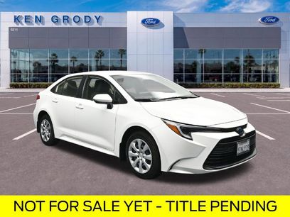 Used 2025 Toyota Corolla LE w/ Carpet Mat Package (TMS)