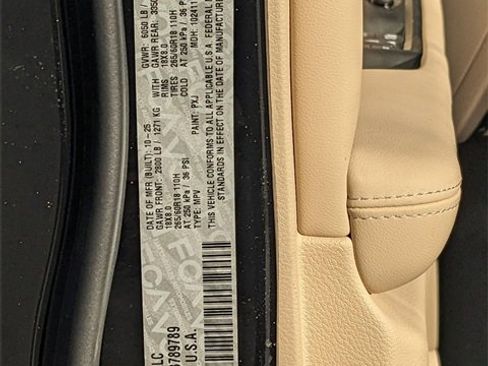 New 2025 Jeep Grand Cherokee Limited image 27