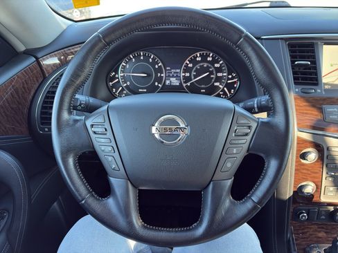 Used 2020 Nissan Armada Platinum w/ Interior Lighting Package image 22