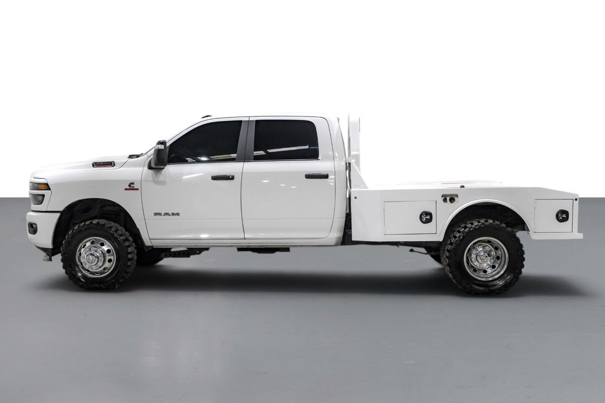 Used 2026 RAM 3500 Lone Star AWD/4WD image 9