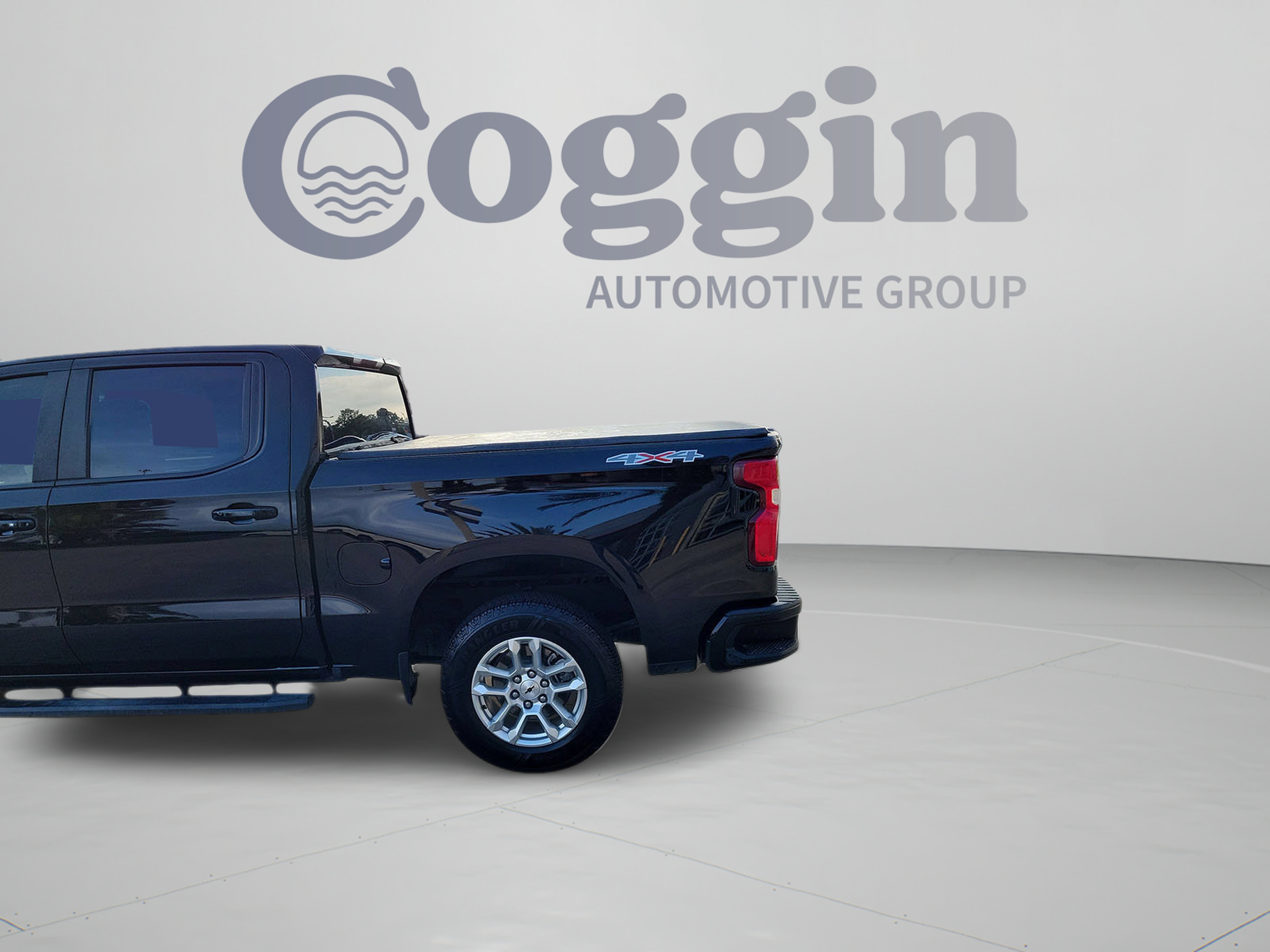 Used 2024 Chevrolet Silverado 1500 RST AWD/4WD image 29