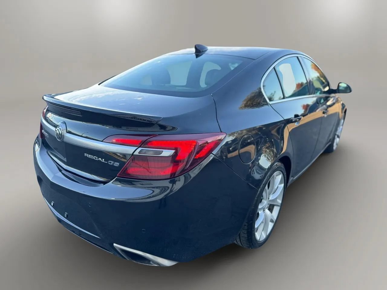 Used 2016 Buick Regal GS FWD image 9