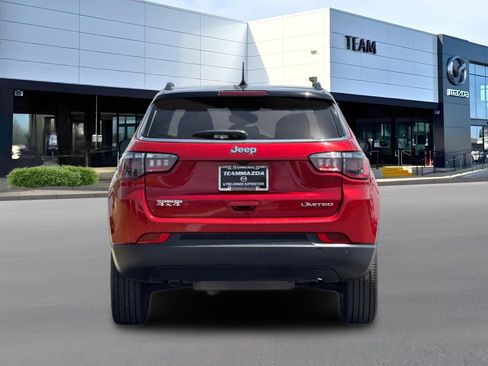 Used 2025 Jeep Compass Limited AWD/4WD image 5