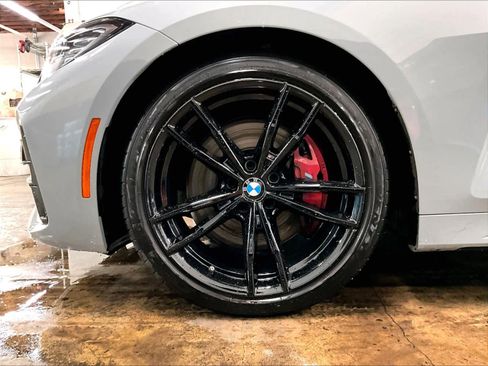 Used 2024 BMW 430i 430i w/ M Sport Package image 11