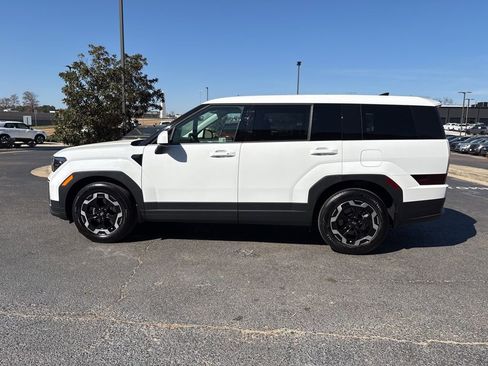 Certified 2025 Hyundai Santa Fe SE image 11