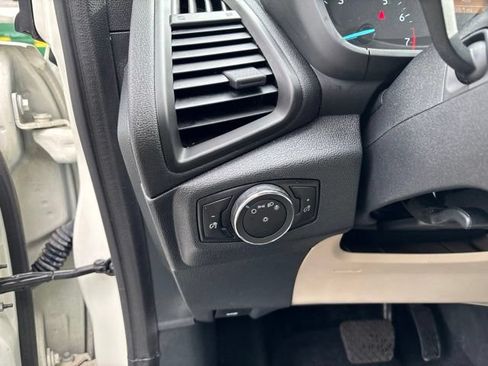 Used 2021 Ford EcoSport S AWD/4WD image 14