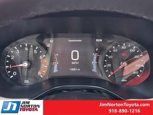Used 2025 Jeep Compass Latitude AWD/4WD image 18