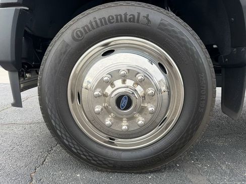 New 2024 Ford F550 4x4 Regular Cab Super Duty image 12