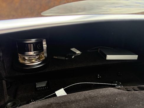 Used 2015 Mercedes-Benz S 550 4MATIC Sedan image 33