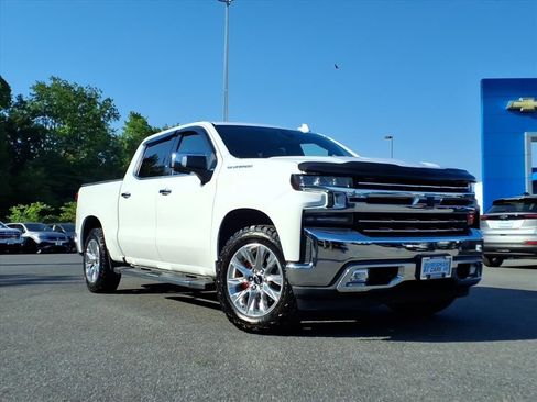 Used 2021 Chevrolet Silverado 1500 LTZ w/ Safety Package II AWD/4WD image 1