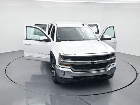Used 2018 Chevrolet Silverado 1500 LT image 43