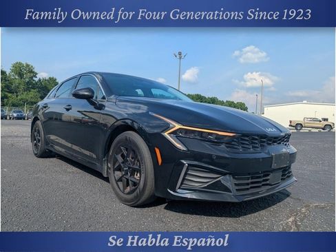 Used 2025 Kia K5 LXS FWD image 1