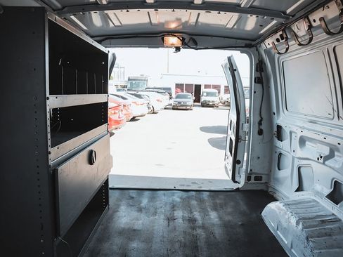 Used 2014 Ford E-150 and Econoline 150 w/ Power Group image 11