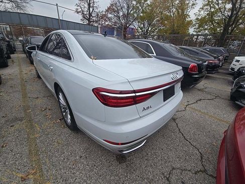 Used 2020 Audi A8 L 4.0T w/ Executive Package image 4