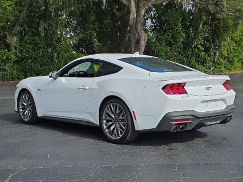 Certified 2025 Ford Mustang GT Premium RWD image 8