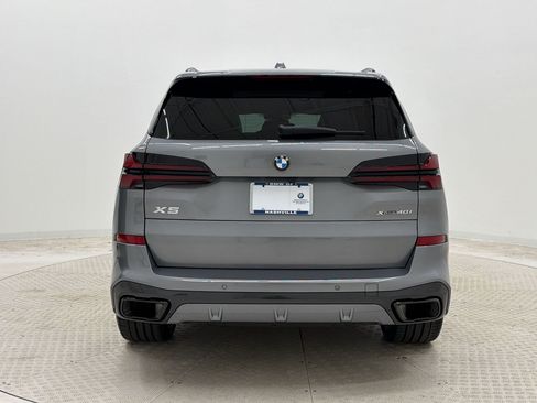 Used 2024 BMW X5 xDrive40i w/ M Sport Package AWD/4WD image 10