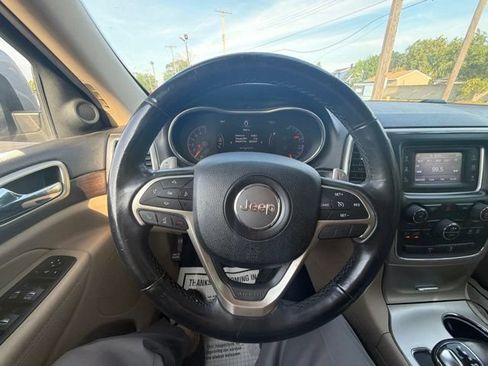 Used 2014 Jeep Grand Cherokee Laredo w/ Quick Order Package 23E AWD/4WD image 22