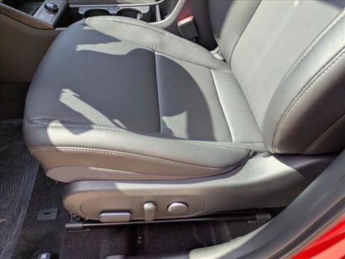 New 2026 Hyundai Kona SEL Premium FWD image 4