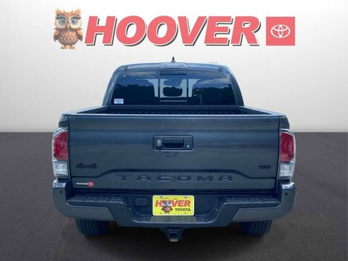 Used 2023 Toyota Tacoma Limited AWD/4WD image 8