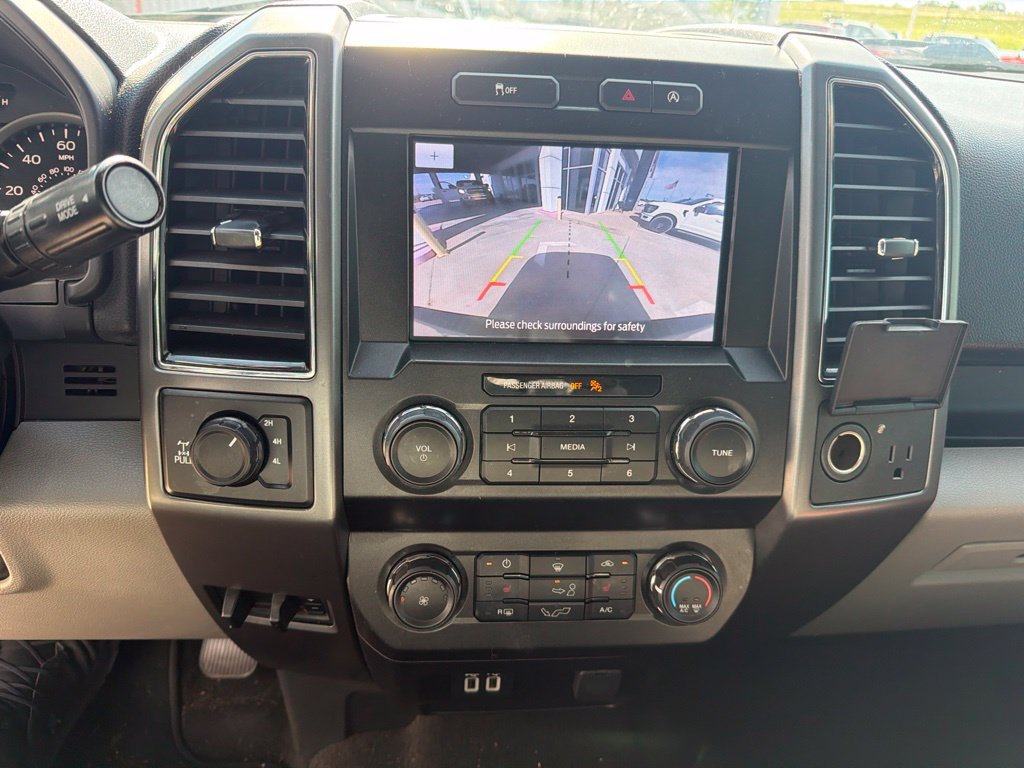 Used 2020 Ford F150 XLT w/ Equipment Group 302A Luxury AWD/4WD image 12