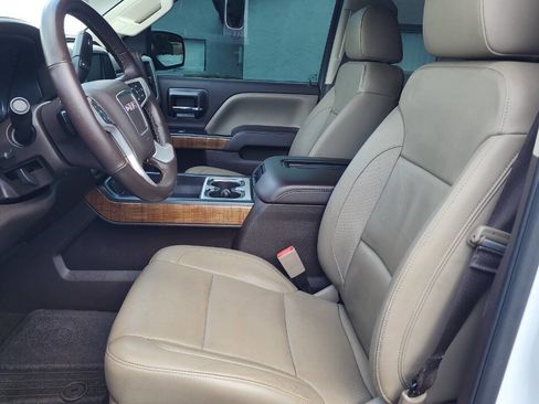 Used 2017 GMC Sierra 1500 SLT image 16