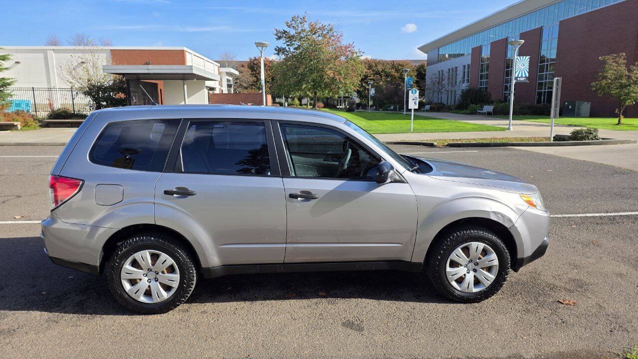 Used 2009 Subaru Forester 2.5X AWD/4WD image 4