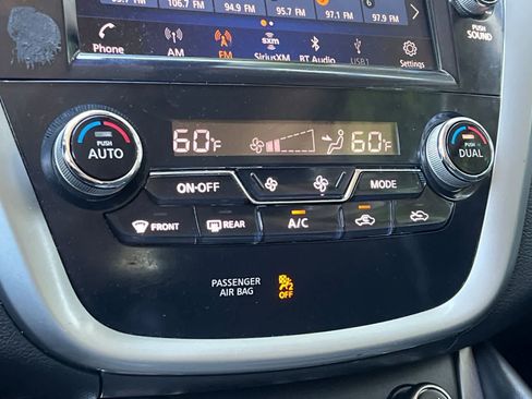 Used 2021 Nissan Murano S FWD image 23