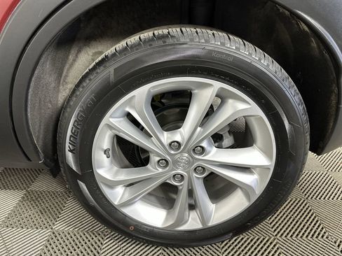 Used 2023 Buick Encore GX Preferred w/ Cold Weather Comfort Package FWD image 34