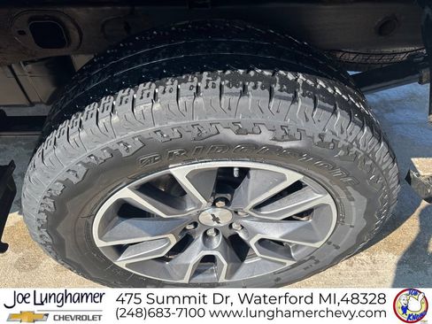 Used 2019 Chevrolet Silverado 1500 LT w/ All-Star Edition AWD/4WD image 11