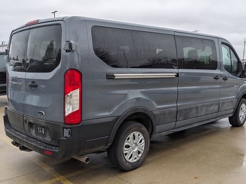 Used 2025 Ford Transit 350 XLT image 3