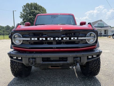 Used 2021 Ford Bronco Outer Banks w/ Sasquatch Package AWD/4WD image 10