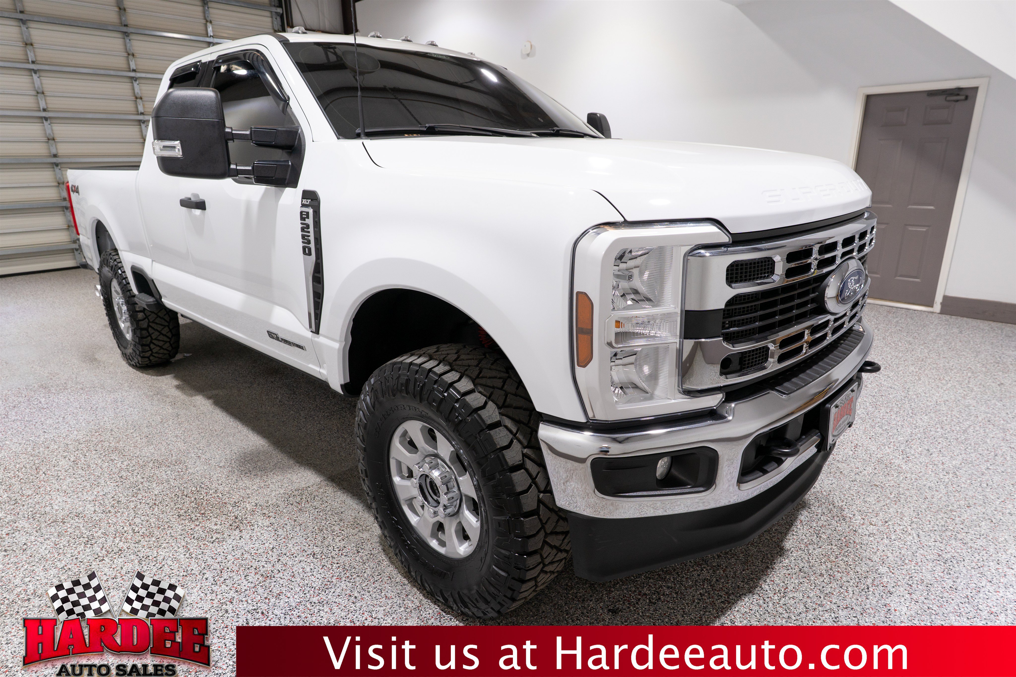 Used 2024 Ford F250 XLT w/ Snow Plow Prep Package AWD/4WD image 6