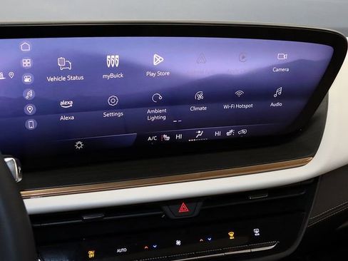 New 2025 Buick Envision Avenir image 17