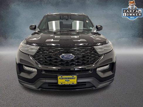Used 2023 Ford Explorer ST-Line AWD/4WD image 2