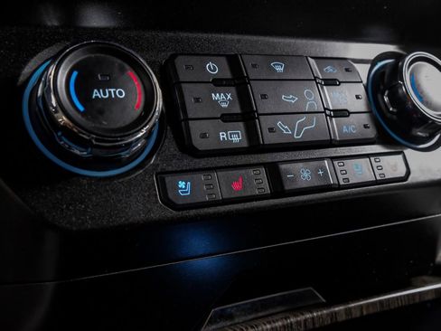 Used 2021 Ford F350 Lariat w/ Lariat Value Package image 23